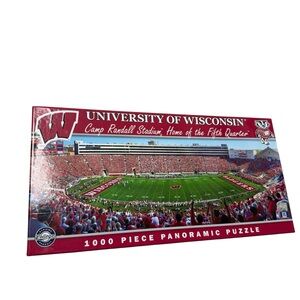 Masterpieces University Wisconin Badgers puzzle Camp Randall 1000 pieces